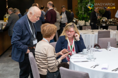 20260129_MAPI_Hold_Larus-556