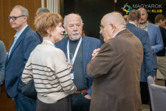 20260129_MAPI_Hold_Larus-570