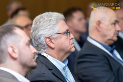 20260129_MAPI_Hold_Larus-606