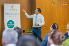 20260129_MAPI_Hold_Larus-611