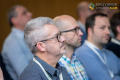 20260129_MAPI_Hold_Larus-631