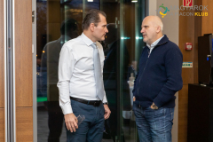 20260129_MAPI_Hold_Larus-660