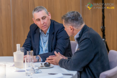 20260129_MAPI_Hold_Larus-681