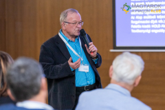 20260129_MAPI_Hold_Larus-737